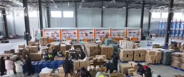 前2个月，超330亿件！快递加“数”跑为畅通经济循环添动力