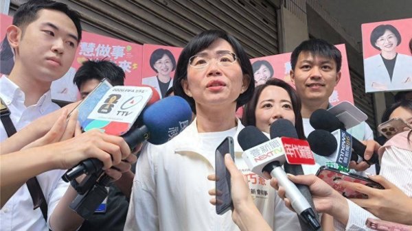 民进党内参民调称苏巧慧支持度领先，新北议员酸：急着壮胆不如关注市政